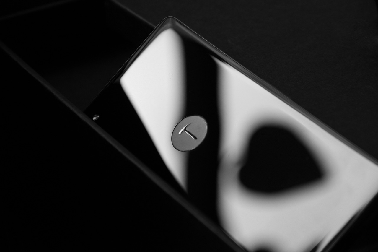 新一代iPhone科技與設(shè)計(jì)的融合創(chuàng)新，最新消息揭秘